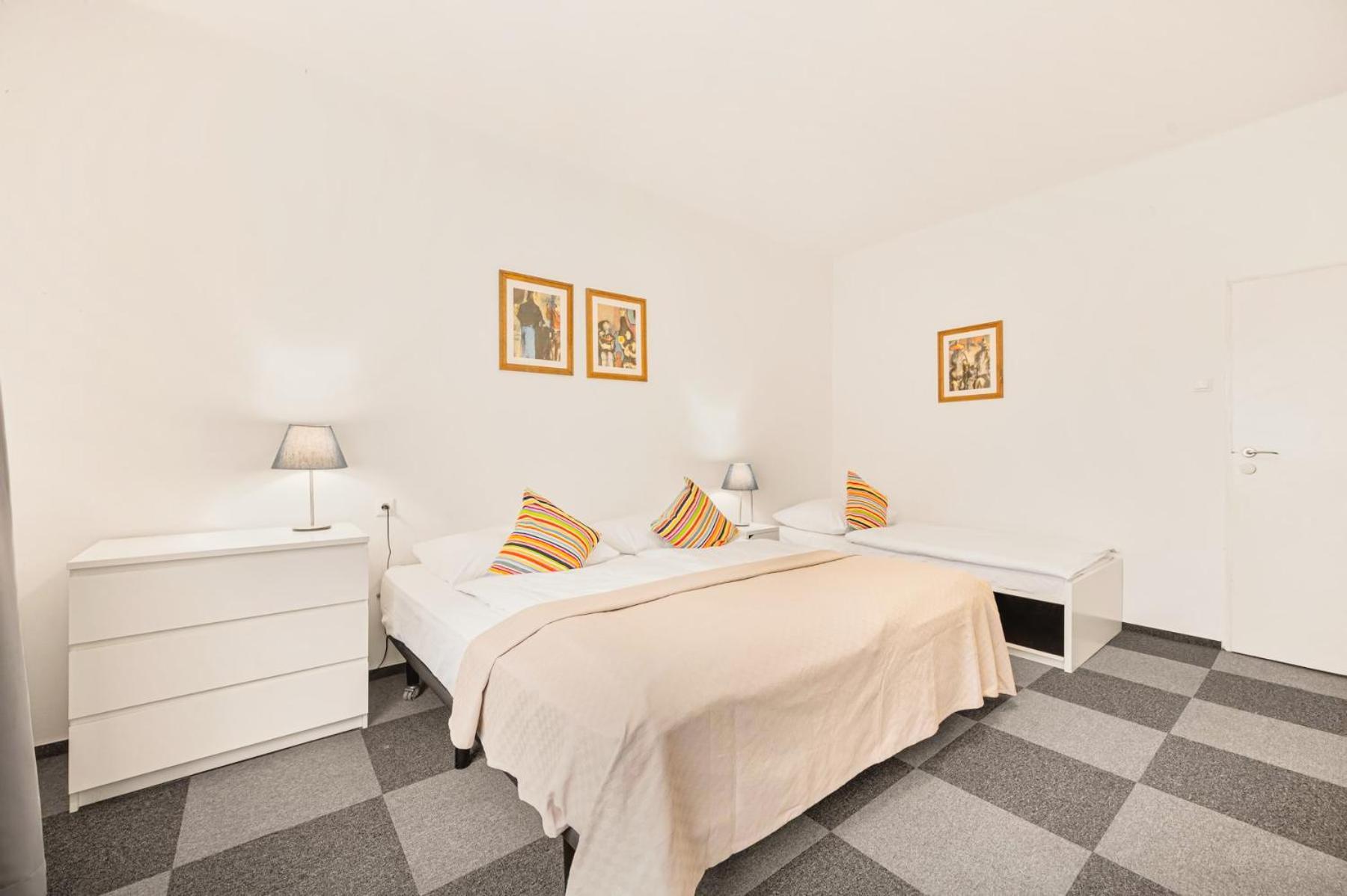 Petit Dependance 3* Bratislava